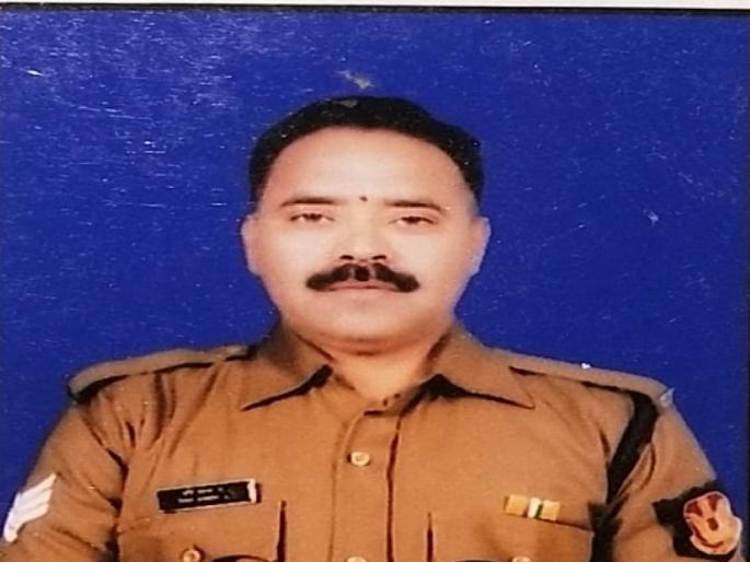 Well done Soldier! You avoided a major air ambulance accident; Cash prize announced | शाब्बास जवाना! तुझ्यामुळेच टळली एअर ऍम्ब्युलन्सची मोठी दुर्घटना; रोख रक्कम बक्षीस जाहीर Well done Soldier! You avoided a major air ambulance accident; Cash prize announced | शाब्बास जवाना! तुझ्यामुळेच टळली एअर ऍम्ब्युलन्सची मोठी दुर्घटना; रोख रक्कम बक्षीस जाहीर
