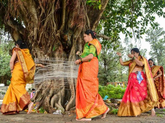 Jyeshtha Maas 2022: Ganga Dussehra, Nirjala Ekadashi, Vatpoornima and many more are hidden this month! | ज्येष्ठ मासारंभ २०२२ : गंगा दशहरा, निर्जला एकादशी, वटपौर्णिमा आणखीही बरेच काही दडले आहे या महिन्यात! Jyeshtha Maas 2022: Ganga Dussehra, Nirjala Ekadashi, Vatpoornima and many more are hidden this month! | ज्येष्ठ मासारंभ २०२२ : गंगा दशहरा, निर्जला एकादशी, वटपौर्णिमा आणखीही बरेच काही दडले आहे या महिन्यात!