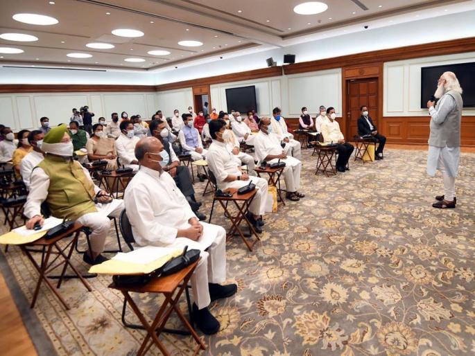 Narendra Modi Cabinet Reshuffle bjp mp narayan rane might get key portfolio | Cabinet Reshuffle: यादीत पहिलं स्थान अन् पहिल्या रांगेचा मान; महाराष्ट्रातील नेत्याची दिल्लीत चर्चा Narendra Modi Cabinet Reshuffle bjp mp narayan rane might get key portfolio | Cabinet Reshuffle: यादीत पहिलं स्थान अन् पहिल्या रांगेचा मान; महाराष्ट्रातील नेत्याची दिल्लीत चर्चा