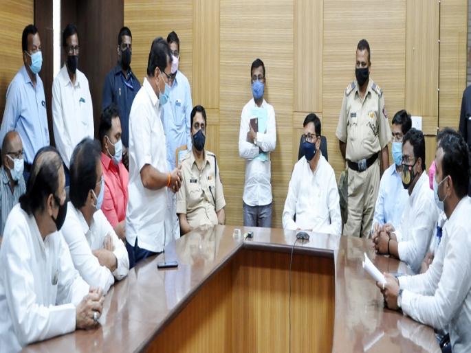 Allow 200 people in the Mars office | मंगल कार्यालयात २०० लोकांना परवानगी द्या Allow 200 people in the Mars office | मंगल कार्यालयात २०० लोकांना परवानगी द्या