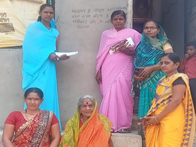 Washim: exercise the right to vote; Message written on 71505 houses, an initiative of Washim Zilla Parishad | Washim: मतदानाचा हक्क बजावा; ७१५०५ घरांवर लिहिला संदेश, वाशिम जिल्हा परिषदेचा उपक्रम Washim: exercise the right to vote; Message written on 71505 houses, an initiative of Washim Zilla Parishad | Washim: मतदानाचा हक्क बजावा; ७१५०५ घरांवर लिहिला संदेश, वाशिम जिल्हा परिषदेचा उपक्रम