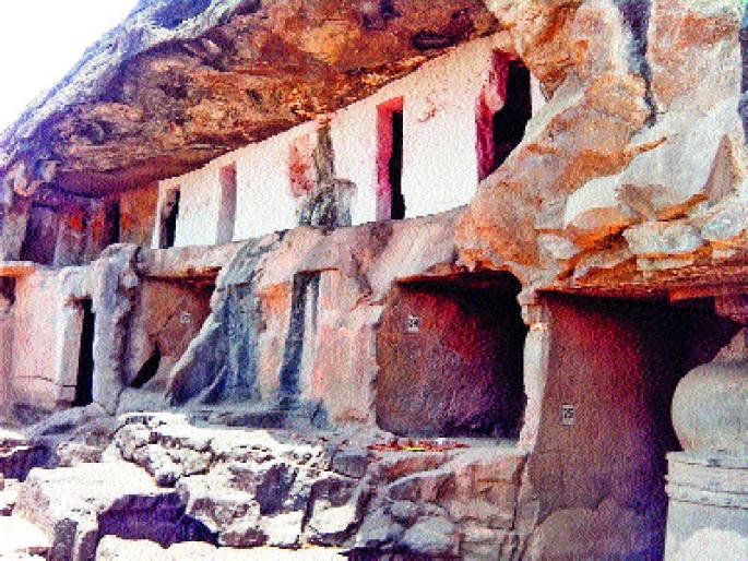 Junnar taluka's world 'Lane' tourism deprived! There are no routes to go | जुन्नर तालुक्याचं जागतिक ‘लेणं’ पर्यटनापासून वंचित! जाण्यासाठी मार्ग नाहीत  Junnar taluka's world 'Lane' tourism deprived! There are no routes to go | जुन्नर तालुक्याचं जागतिक ‘लेणं’ पर्यटनापासून वंचित! जाण्यासाठी मार्ग नाहीत