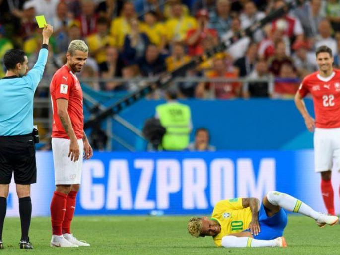 Gimmick neymar; Confirmation of 'over-acting' in World Cup | नौटंकीबाज नेयमार; विश्वचषक स्पर्धेत 'ओव्हर अॅक्टींग' केल्याची कबुली