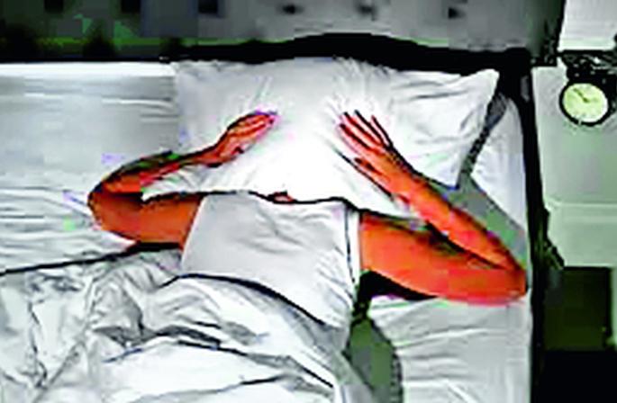 Dream of the pestilence: Add to the problem during the horrors of 'Corona' | महामारीची स्वप्नं : ‘कोरोना’च्या भयाण काळात समस्येमध्ये भर Dream of the pestilence: Add to the problem during the horrors of 'Corona' | महामारीची स्वप्नं : ‘कोरोना’च्या भयाण काळात समस्येमध्ये भर