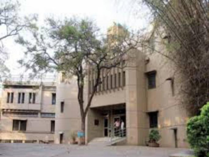 Central Committee NFI to review the work of 'Heritage Mission' | ‘फिल्म हेरिटेज मिशन’च्या कामाची पाहणी करण्यासाठी केंद्रीय समिती एनएफएआयमध्ये दाखल Central Committee NFI to review the work of 'Heritage Mission' | ‘फिल्म हेरिटेज मिशन’च्या कामाची पाहणी करण्यासाठी केंद्रीय समिती एनएफएआयमध्ये दाखल