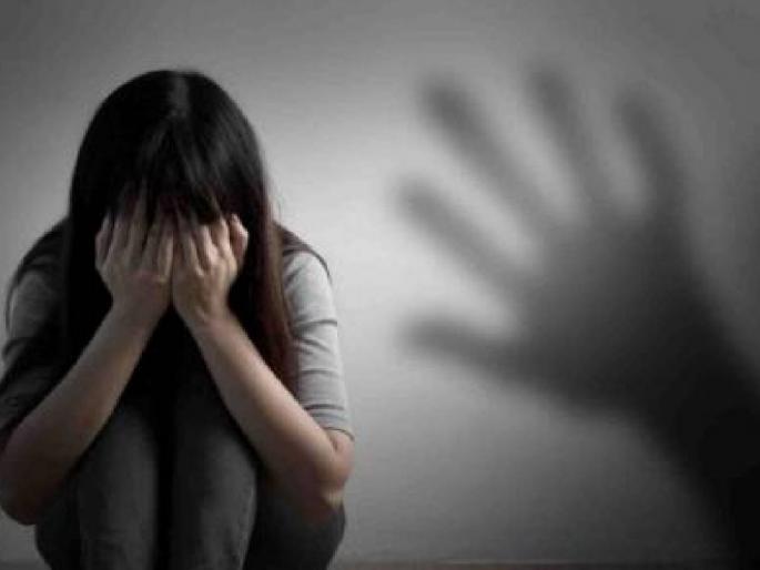 The two-faced face of a lustful counselor, drama therapy to raise awareness against abuse of minors | वासनांध समुपदेशकाचा दुतोंडी चेहरा, अल्पवयीनांवरील अत्याचाराविरोधात जागृतीचे नाटक थेरपी