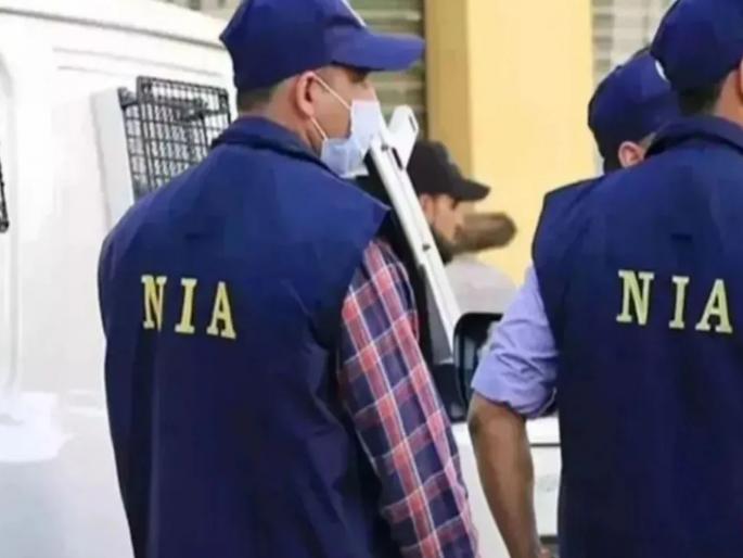 400 suspicious bank accounts checked in Uttar Pradesh; Doctors in Jammu and Kashmir linked | उत्तर प्रदेशमध्ये संशयित ४०० बँक खाती तपासली; जम्मू आणि काश्मीरमधील डॉक्टरांचे  लागेबांधे