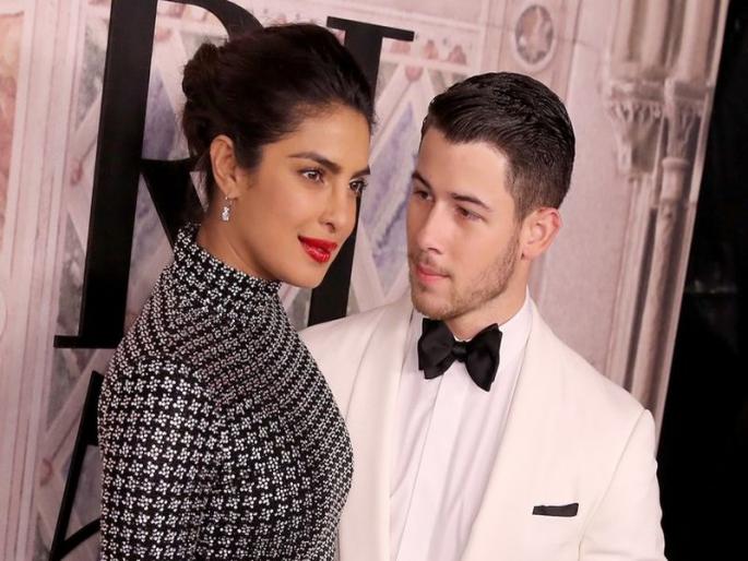 nick jonas bought 47 core house for priyanka | प्रियांकासाठी निकने खरेदी केला ४७ कोटींचा आशियाना, फोटो पाहण्यासाठी क्लिक करा !
