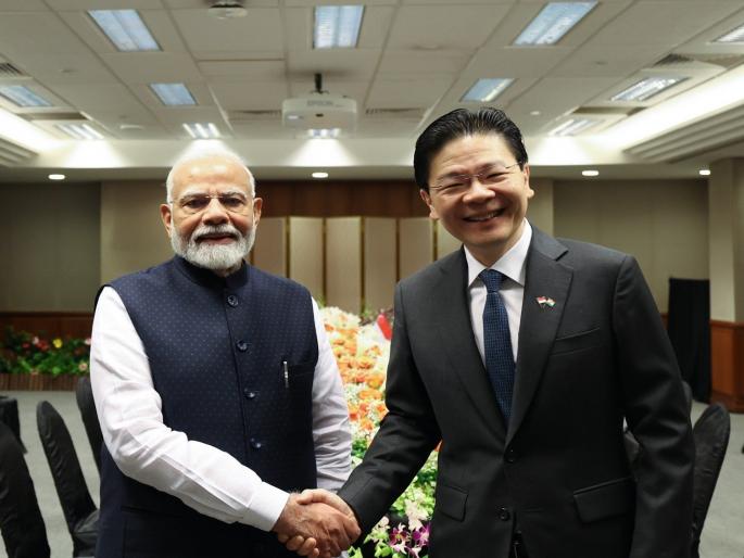 India and Singapore sign four important agreements, prepare roadmap for future | भारत आणि सिंगापूरमध्ये चार महत्वाच्या करारांवर स्वाक्षरी, भविष्यातील रोडमॅप तयार... India and Singapore sign four important agreements, prepare roadmap for future | भारत आणि सिंगापूरमध्ये चार महत्वाच्या करारांवर स्वाक्षरी, भविष्यातील रोडमॅप तयार...