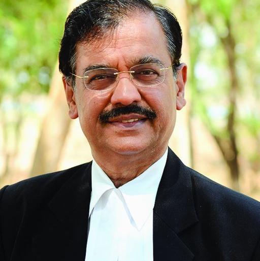 Ujjwal Nikam Public Counsel in Shubham Mahakalkar murder case | शुभम महाकाळकर खून प्रकरणात उज्ज्वल निकम सरकारी वकील