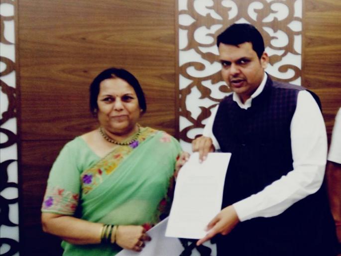 Provide strict punishments in Maharashtra against reform of women's anti-tort laws: Nilam-Go | महाराष्ट्रातही महिला अत्याचार विरोधी कायदयातील सुधारणाद्वारे कठोर शिक्षेची तरतूद करा : निलम गो-हे Provide strict punishments in Maharashtra against reform of women's anti-tort laws: Nilam-Go | महाराष्ट्रातही महिला अत्याचार विरोधी कायदयातील सुधारणाद्वारे कठोर शिक्षेची तरतूद करा : निलम गो-हे