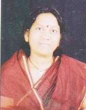 Poetry collection of poisonous works by small-schooled blue-eyed work in sewing | शिलाई काम करीत अल्पशिक्षित नीलावतींनी साकारला वेदनेचा कवितासंग्रह Poetry collection of poisonous works by small-schooled blue-eyed work in sewing | शिलाई काम करीत अल्पशिक्षित नीलावतींनी साकारला वेदनेचा कवितासंग्रह