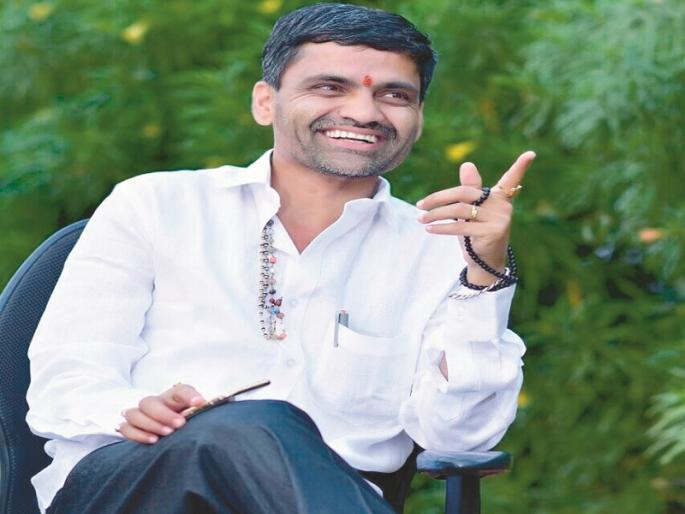 Work on development; Nilesh Lanke will also honor the people | विकासकामे करणार; जनतेला सन्मानही देणार-निलेश लंके Work on development; Nilesh Lanke will also honor the people | विकासकामे करणार; जनतेला सन्मानही देणार-निलेश लंके