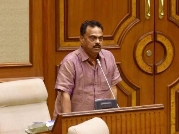 ministers are also vulnerable in goa | मंत्रीही जिथे असुरक्षित ministers are also vulnerable in goa | मंत्रीही जिथे असुरक्षित