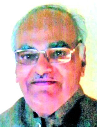 New class of puppies | कुरबुऱ्यांचा नवा वर्ग