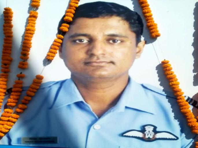 Honor should be given due honor and no such mistake again: Anil Mandavgane | निनादचा योग्य सन्मान व्हावा अन् अशी चूक पुन्हा नको : अनिल मांडवगणे Honor should be given due honor and no such mistake again: Anil Mandavgane | निनादचा योग्य सन्मान व्हावा अन् अशी चूक पुन्हा नको : अनिल मांडवगणे