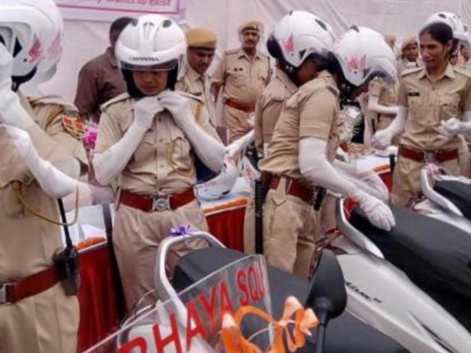 in mumbai police nirbhaya squad shows good effects emphasis on patrolling and public awareness criminals are getting a kick out of it | मुंबई पोलिसांच्या निर्भया पथकाचे दिसताहेत ‘गुड इफेक्टस्’; पेट्रोलिंग, जनजागृतीवर भर in mumbai police nirbhaya squad shows good effects emphasis on patrolling and public awareness criminals are getting a kick out of it | मुंबई पोलिसांच्या निर्भया पथकाचे दिसताहेत ‘गुड इफेक्टस्’; पेट्रोलिंग, जनजागृतीवर भर