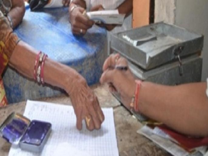 Most illiterate in Nandurbar district, Thane district still has 40 thousand illiterates | सर्वाधिक निरक्षर नंदूरबार जिल्ह्यात, ठाणे जिल्ह्यात अजूनही ४० हजार निरक्षर; साक्षरतेचे आव्हान मोठे  Most illiterate in Nandurbar district, Thane district still has 40 thousand illiterates | सर्वाधिक निरक्षर नंदूरबार जिल्ह्यात, ठाणे जिल्ह्यात अजूनही ४० हजार निरक्षर; साक्षरतेचे आव्हान मोठे