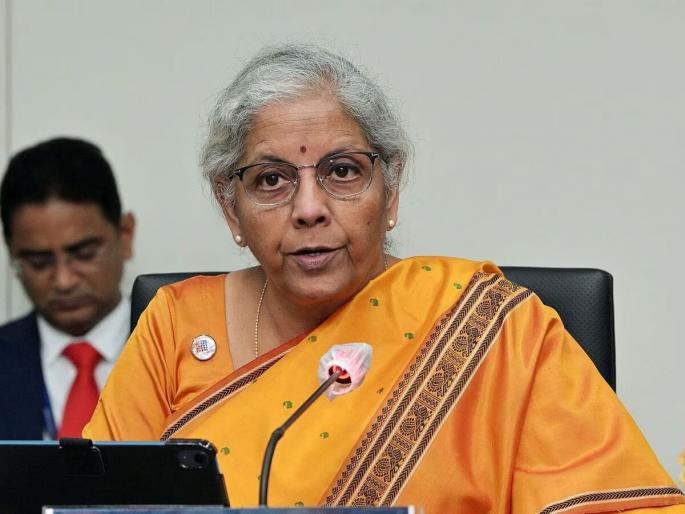 GST decision on insurance premiums delayed again | विमा हप्त्यांवरील ‘जीएसटी’चा निर्णय पुन्हा अधांतरीच GST decision on insurance premiums delayed again | विमा हप्त्यांवरील ‘जीएसटी’चा निर्णय पुन्हा अधांतरीच