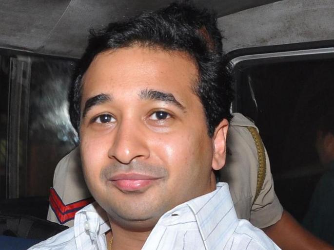 Devendra Fadnavis would have arrest Nitesh Rane in fraud case: MP Vinayak Raut | नितेश राणेंकडून १२ कोटींचा गंडा, फडणवीसांनी अटकच केली असती पण...; खासदार राऊतांचा गौप्यस्फोट Devendra Fadnavis would have arrest Nitesh Rane in fraud case: MP Vinayak Raut | नितेश राणेंकडून १२ कोटींचा गंडा, फडणवीसांनी अटकच केली असती पण...; खासदार राऊतांचा गौप्यस्फोट