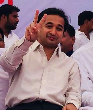 Marathi workers in Khambatan! Nitesh Rane criticizes Vinayak Rauta | खंबाटातील मराठी कामगारांना देशोधडीला लावले! आमदार नीतेश राणे यांची  विनायक राऊतांवर टीका