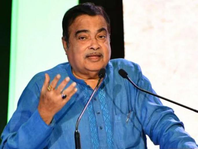 Taking to the streets with saffron flags is not Hindutva; Nitin Gadkari's stance | भगवे झेंडे घेऊन रस्त्यावर उतरणे म्हणजे हिंदुत्व नव्हे; नितीन गडकरींची भूमिका Taking to the streets with saffron flags is not Hindutva; Nitin Gadkari's stance | भगवे झेंडे घेऊन रस्त्यावर उतरणे म्हणजे हिंदुत्व नव्हे; नितीन गडकरींची भूमिका