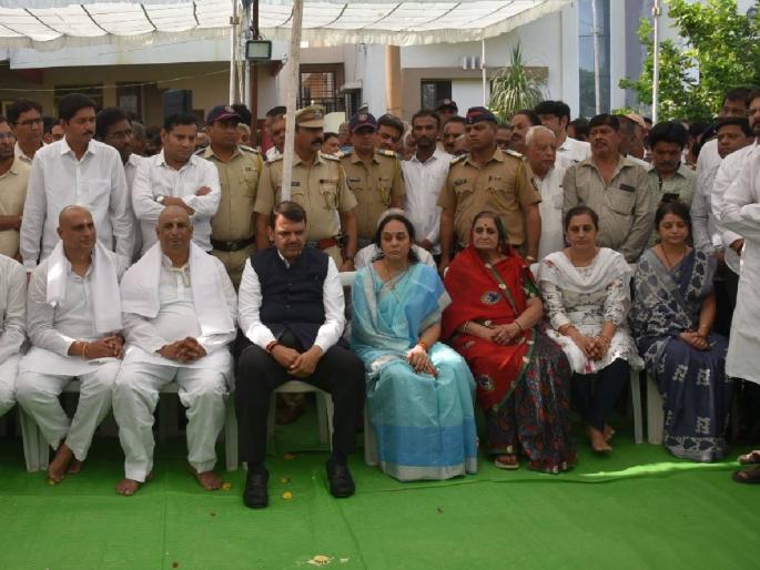 Lalaji Nirale who says that I am only MLA of the people; | मी केवळ जनतेचा आमदार असं म्हणणारे लालाजी निराळेच; उपमुख्यमंत्री देवेंद्र फडणवीस Lalaji Nirale who says that I am only MLA of the people; | मी केवळ जनतेचा आमदार असं म्हणणारे लालाजी निराळेच; उपमुख्यमंत्री देवेंद्र फडणवीस