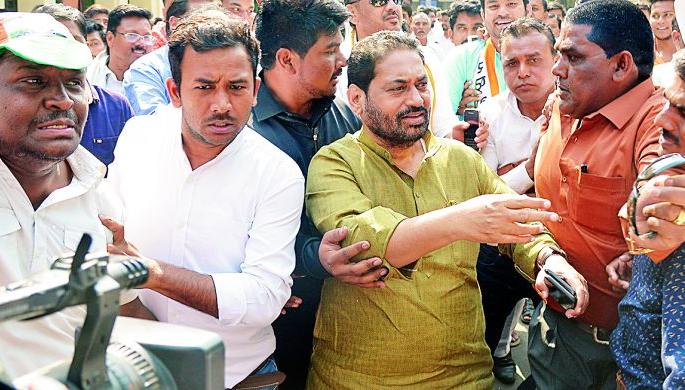 Highvoltage Drama in Congress for Ramtek | रामटेकसाठी काँग्रेसमध्ये हायव्होल्टेज ड्रामा Highvoltage Drama in Congress for Ramtek | रामटेकसाठी काँग्रेसमध्ये हायव्होल्टेज ड्रामा