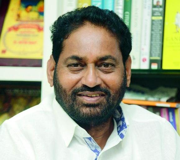 Development will be taken along with the opposition: newly appointed Guardian Minister Nitin Raut | विरोधकांना सोबत घेऊन करणार विकास : नवनियुक्त पालकमंत्री नितीन राऊत Development will be taken along with the opposition: newly appointed Guardian Minister Nitin Raut | विरोधकांना सोबत घेऊन करणार विकास : नवनियुक्त पालकमंत्री नितीन राऊत