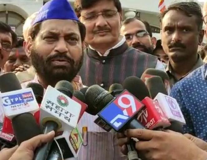 Vidarbha insults Vidarbha for development: Accusation of Nitin Raut | विकासाचा नावावार विदर्भाचा केला अपमान : नितीन राऊत यांचा आरोप Vidarbha insults Vidarbha for development: Accusation of Nitin Raut | विकासाचा नावावार विदर्भाचा केला अपमान : नितीन राऊत यांचा आरोप