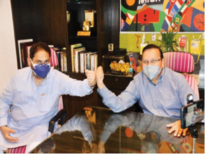 Like the Thackeray-Gandhi family, both families respected each other - Nitin Raut | ठाकरे-गांधी घराणी सारखीच, दोन्ही घराण्यांनी एकमेकांचा सन्मानच केला - नितीन राऊत