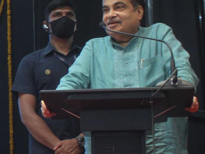 Farmers should be the 'energy givers' of the country - Nitin Gadkari | शेतकऱ्यांनी देशाचा ‘उर्जादाता’ व्हावे - नितीन गडकरी