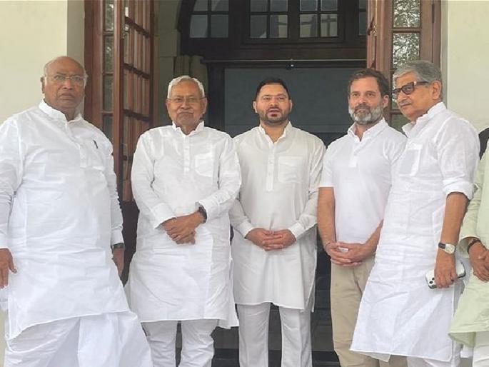 Opposition marches for 'Vajramuth' against Modi; Meetings speed up in Delhi | मोदींविरोधात ‘वज्रमूठ’साठी विरोधक सरसावले; दिल्लीत बैठकांना वेग Opposition marches for 'Vajramuth' against Modi; Meetings speed up in Delhi | मोदींविरोधात ‘वज्रमूठ’साठी विरोधक सरसावले; दिल्लीत बैठकांना वेग