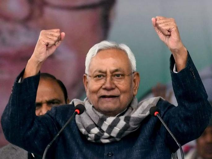 What happened that made Nitish Kumar go back to BJP? | असे काय घडले, ज्यामुळे नितीश कुमार पुन्हा भाजपसाेबत गेले? What happened that made Nitish Kumar go back to BJP? | असे काय घडले, ज्यामुळे नितीश कुमार पुन्हा भाजपसाेबत गेले?