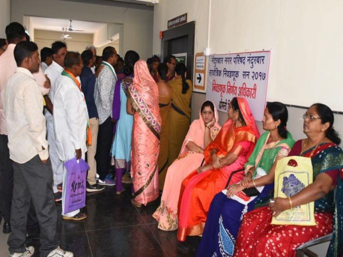 10 out of 32 Sarpanch seats are unacceptable: Shahada taluka | 32 पैकी 10 सरपंच निवड बिनविरोध : शहादा तालुका 10 out of 32 Sarpanch seats are unacceptable: Shahada taluka | 32 पैकी 10 सरपंच निवड बिनविरोध : शहादा तालुका