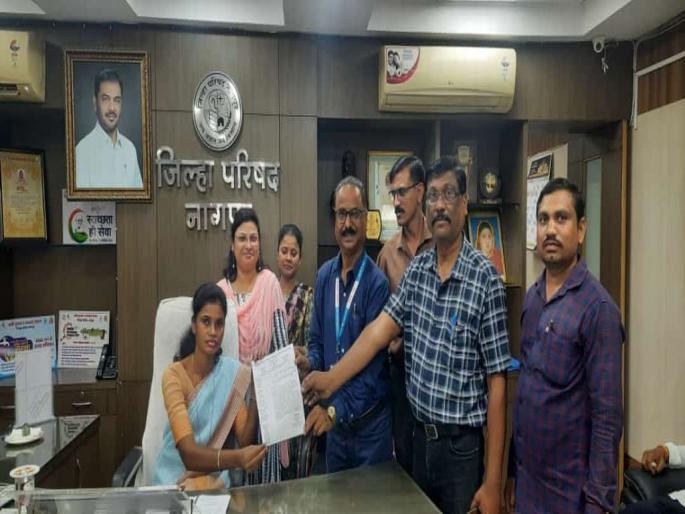 A resolution will be brought in the general assembly against the municipal commissioner's proposal to reduce the powers of the GP | जि.प.चे अधिकार कमी करण्याच्या मनपा आयुक्तांच्या प्रस्तावाविरोधात सर्वसाधारण सभेत ठराव आणणार A resolution will be brought in the general assembly against the municipal commissioner's proposal to reduce the powers of the GP | जि.प.चे अधिकार कमी करण्याच्या मनपा आयुक्तांच्या प्रस्तावाविरोधात सर्वसाधारण सभेत ठराव आणणार