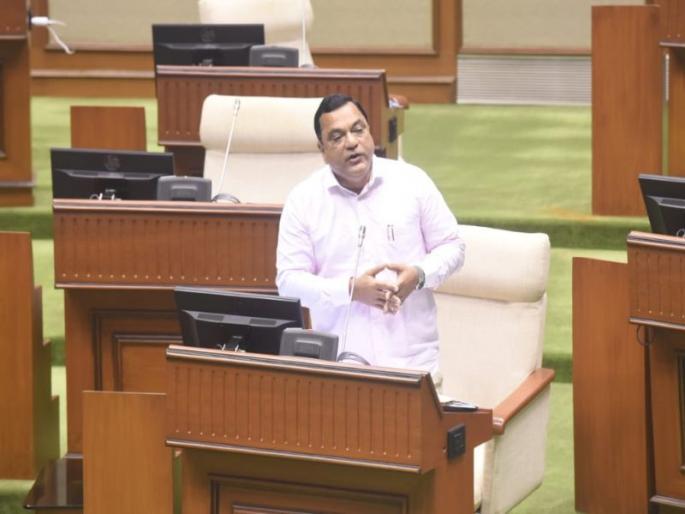 Panchayat secretary who supports illegal constructions will be suspended; Information from Maunin Gudinho | बेकायदेशीर बांधकामाना थारा देणारे पंचायत सचिव होणार निलंबीत; माविन गुदिन्हो यांची माहिती Panchayat secretary who supports illegal constructions will be suspended; Information from Maunin Gudinho | बेकायदेशीर बांधकामाना थारा देणारे पंचायत सचिव होणार निलंबीत; माविन गुदिन्हो यांची माहिती