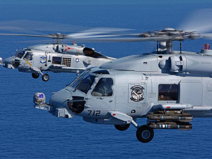 Navy will get the state-of-the-art 24 "Romeo" seawak helicopters | नौदलाला मिळणार अत्याधुनिक २४ ‘रोमियो’ सीहॉक हेलिकॉप्टर्स Navy will get the state-of-the-art 24 "Romeo" seawak helicopters | नौदलाला मिळणार अत्याधुनिक २४ ‘रोमियो’ सीहॉक हेलिकॉप्टर्स