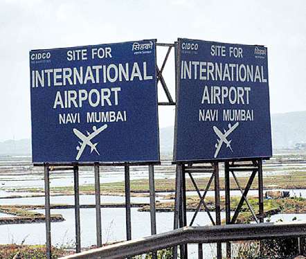 A three-member committee for questions of project victims in ten villages; CIDCO's decision | दहा गावांतील प्रकल्पग्रस्तांच्या प्रश्नांसाठी त्रिसदस्यीय समिती; सिडकोचा निर्णय