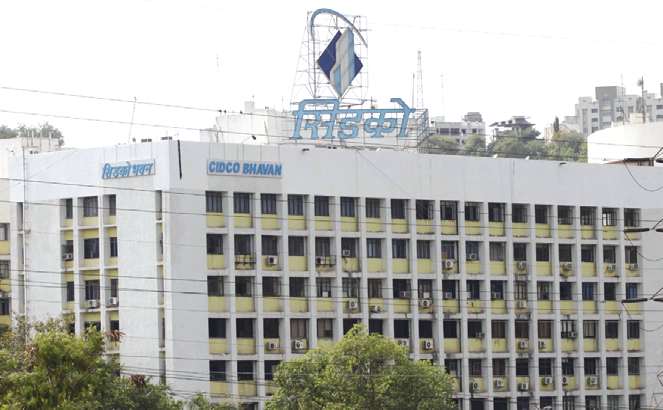 Will the excluded plots also benefit? | वगळलेल्या भूखंडांनाही मिळणार लाभ?; सिडको घेणार निर्णय Will the excluded plots also benefit? | वगळलेल्या भूखंडांनाही मिळणार लाभ?; सिडको घेणार निर्णय