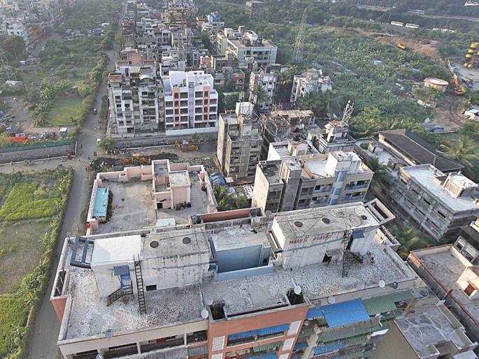 The question of construction needs to be re-discussed by the project sufferers; The villagers moved | प्रकल्पग्रस्तांच्या गरजेपोटी बांधकामाचा प्रश्न पुन्हा चर्चेत; ग्रामस्थ सरसावले The question of construction needs to be re-discussed by the project sufferers; The villagers moved | प्रकल्पग्रस्तांच्या गरजेपोटी बांधकामाचा प्रश्न पुन्हा चर्चेत; ग्रामस्थ सरसावले