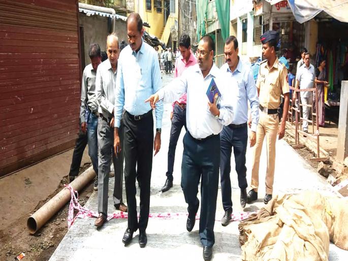 Concretization of internal roads in the city | शहरातील अंतर्गत रस्त्यांचे काँक्रीटीकरण Concretization of internal roads in the city | शहरातील अंतर्गत रस्त्यांचे काँक्रीटीकरण