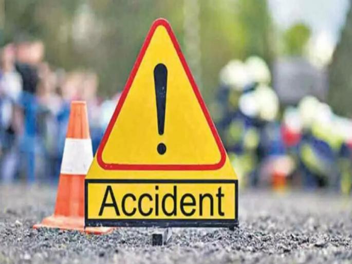 3-year-old boy dies after being hit by car while playing in front of house Accidents on Manjari, Sinhagad roads | घरासमोर खेळताना कारच्या चाकाखाली सापडून ३ वर्षीय बालकाचा मृत्यू; मांजरी, सिंहगड रस्त्यावरही अपघाताच्या घटना 3-year-old boy dies after being hit by car while playing in front of house Accidents on Manjari, Sinhagad roads | घरासमोर खेळताना कारच्या चाकाखाली सापडून ३ वर्षीय बालकाचा मृत्यू; मांजरी, सिंहगड रस्त्यावरही अपघाताच्या घटना
