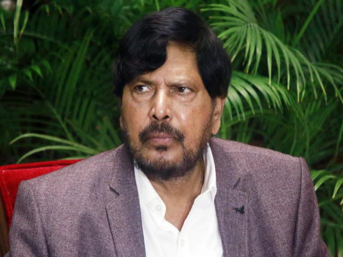 A faction of the Republican Party of india in Pune will not vote for the Grand Alliance; Boycott role remains | पुण्यात रिपब्लिकन पार्टीचा एक गट महायुतीला मतदान करणार नाही; बहिष्काराची भूमिका कायम A faction of the Republican Party of india in Pune will not vote for the Grand Alliance; Boycott role remains | पुण्यात रिपब्लिकन पार्टीचा एक गट महायुतीला मतदान करणार नाही; बहिष्काराची भूमिका कायम