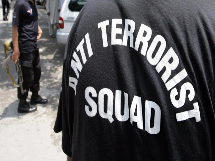 Computer engineer in contact with terrorist organization arrested; ATS takes action in Pune station area | दहशतवादी संघटनेच्या संपर्कात असलेला संगणक अभियंता गजाआड; एटीएसची पुणे स्टेशन परिसरात कारवाई