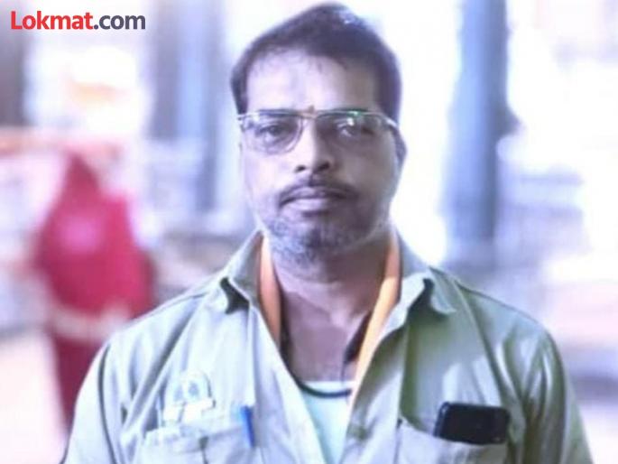 Baramati depot ST bus driver suffers heart attack at Jejuri bus stand | बारामती आगाराच्या एसटी बसचालकाला जेजुरी बसस्थानकावर हार्ट अटॅक Baramati depot ST bus driver suffers heart attack at Jejuri bus stand | बारामती आगाराच्या एसटी बसचालकाला जेजुरी बसस्थानकावर हार्ट अटॅक