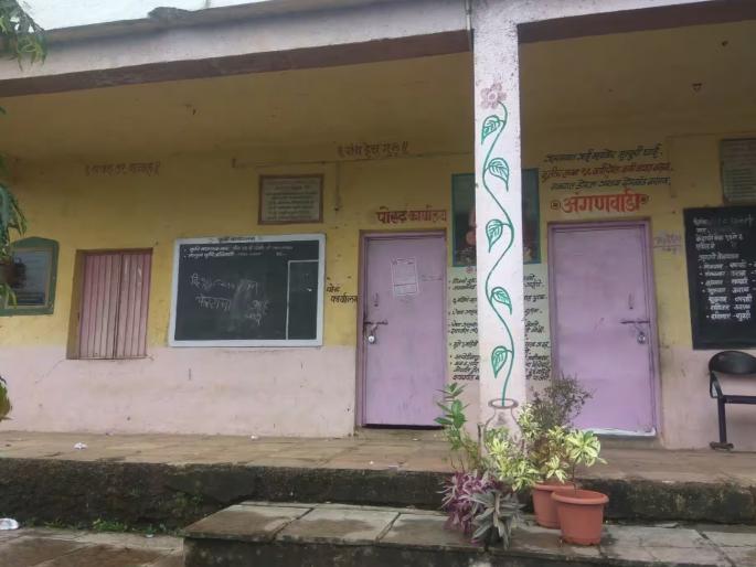 Beloved sisters got money aren't we the beloved sisters of the government? Anganwadi sister question | लाडक्या बहिणींना पैसे मिळाले, आम्ही सरकारच्या लाडक्या बहिणी नाही का? अंगणवाडी ताईंचा सवाल Beloved sisters got money aren't we the beloved sisters of the government? Anganwadi sister question | लाडक्या बहिणींना पैसे मिळाले, आम्ही सरकारच्या लाडक्या बहिणी नाही का? अंगणवाडी ताईंचा सवाल