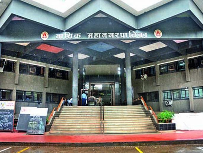 Notice to 148 religious places on the roads | रस्त्यांवरील १४८ धार्मिक स्थळांना नोटिसा