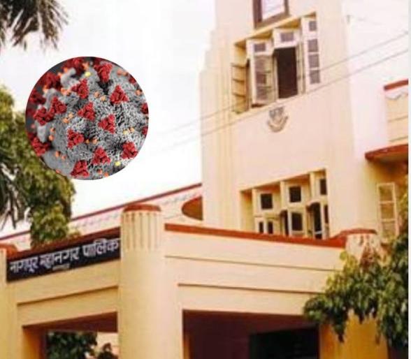 Municipal employees panicked due to increasing infection | वाढत्या संक्रमणामुळे मनपा कर्मचारी दहशतीत