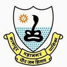 Nagpur Municipal Council gave opportunity to retired not unemployed youth | नागपूर मनपाने बेरोजगार युवकांना डावलून दिली सेवानिवृत्तांना संधी Nagpur Municipal Council gave opportunity to retired not unemployed youth | नागपूर मनपाने बेरोजगार युवकांना डावलून दिली सेवानिवृत्तांना संधी